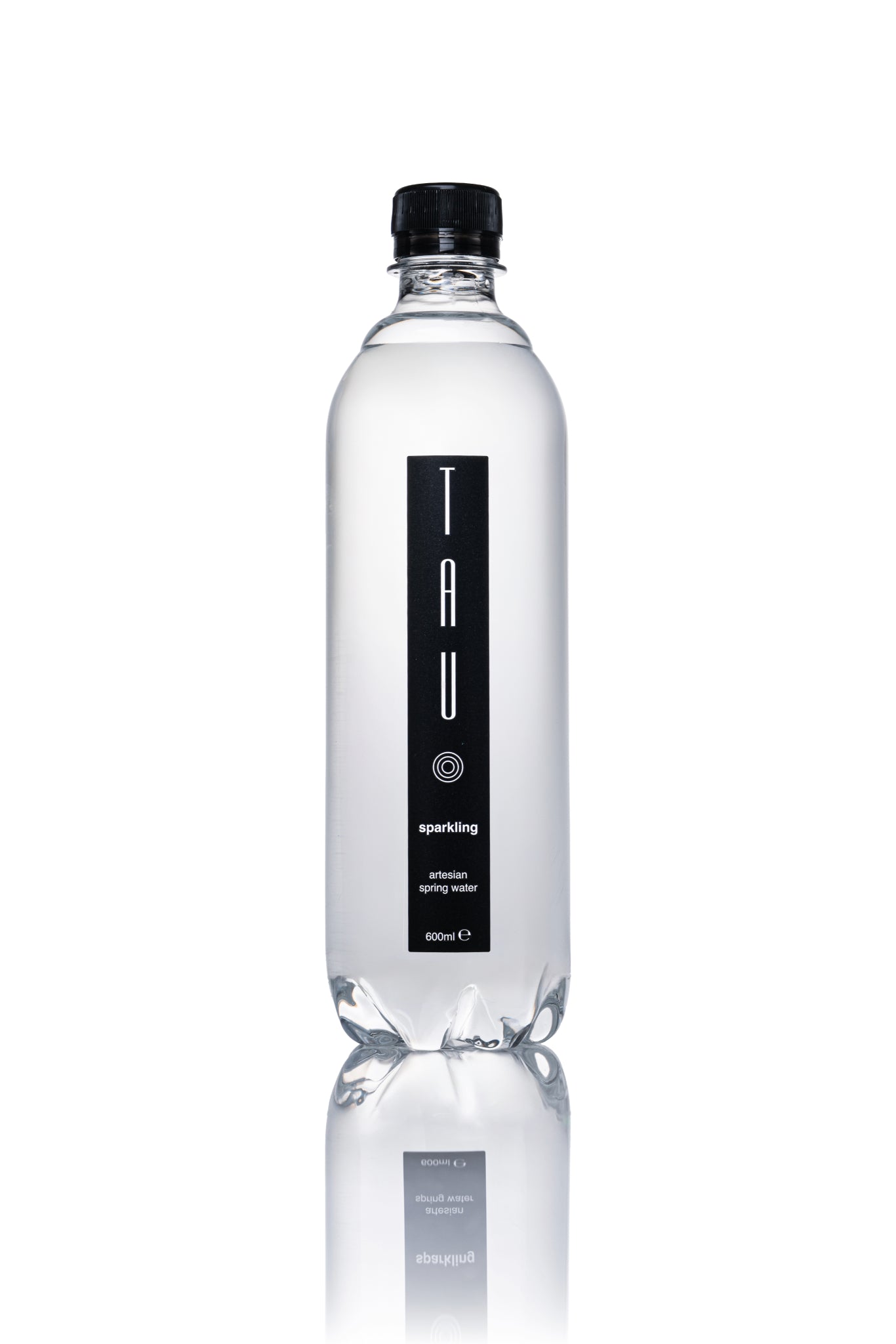 Tau 600ml x 24 Sparkling Plastic bottle